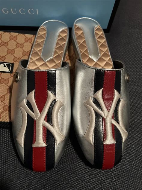 gucci yankees slippers|original gucci slippers.